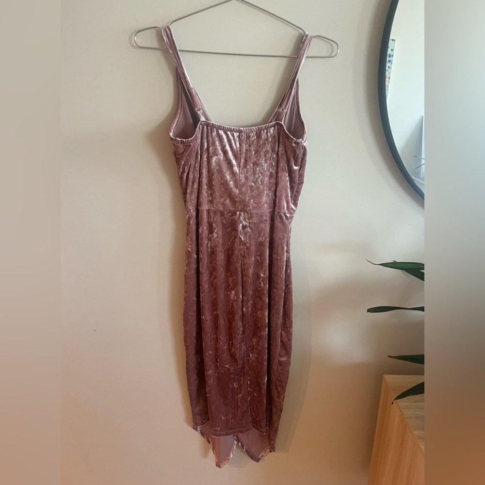 Pink  Velvet Midi Dress - Picture 9 of 11